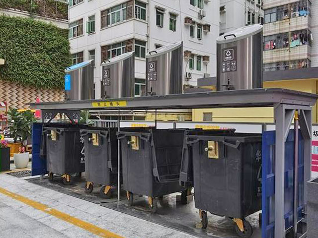 深圳小區不銹鋼地埋式腳踏垃圾桶4分類果皮箱